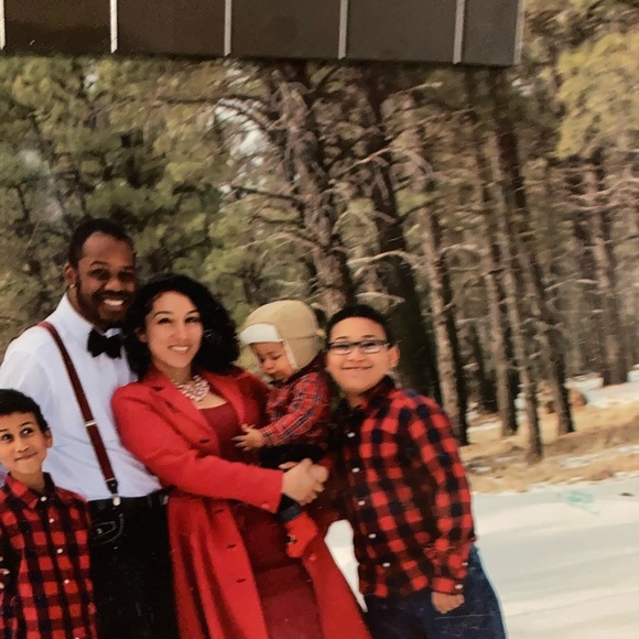 Like this flyer to be notified when I do a show! Thank you for your support! - Picture 5 of 7